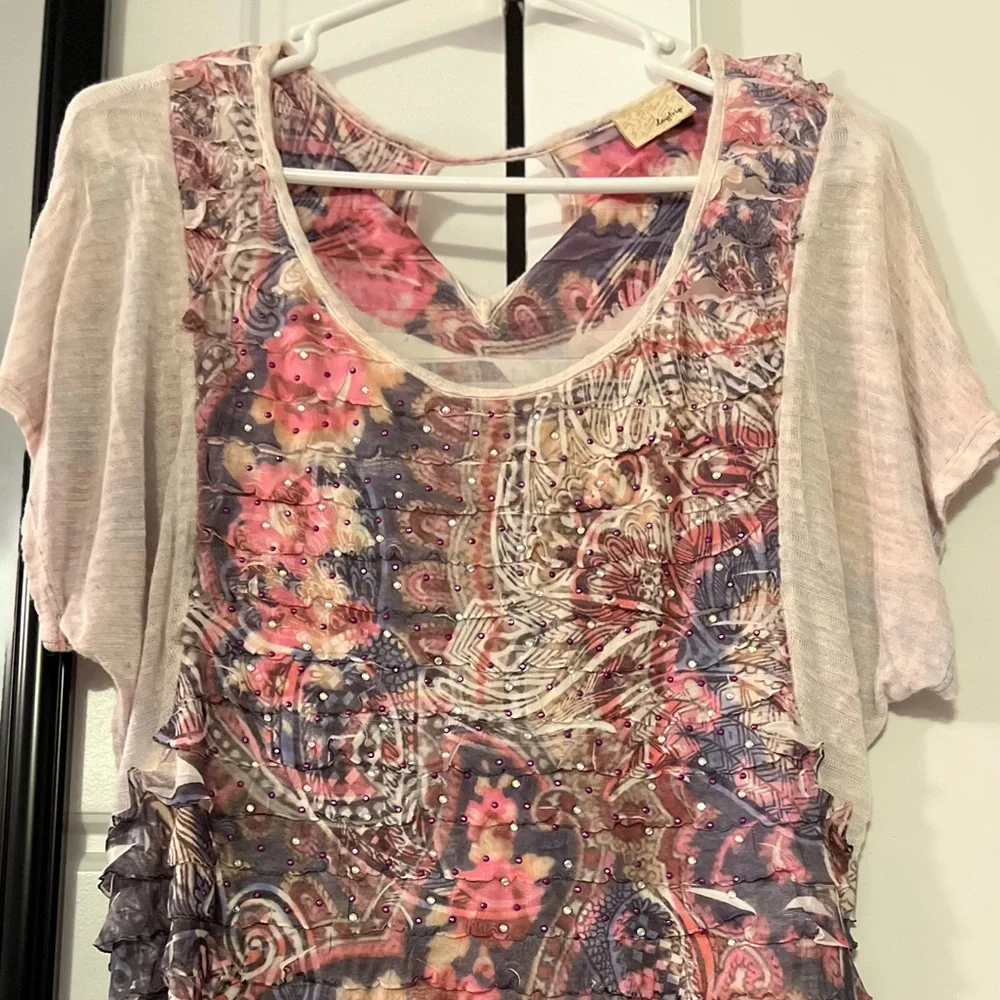 Buckle Daytrip Floral Sequin Top Vintage Rose Graphic Tee Medium M - Picture 4 of 11
